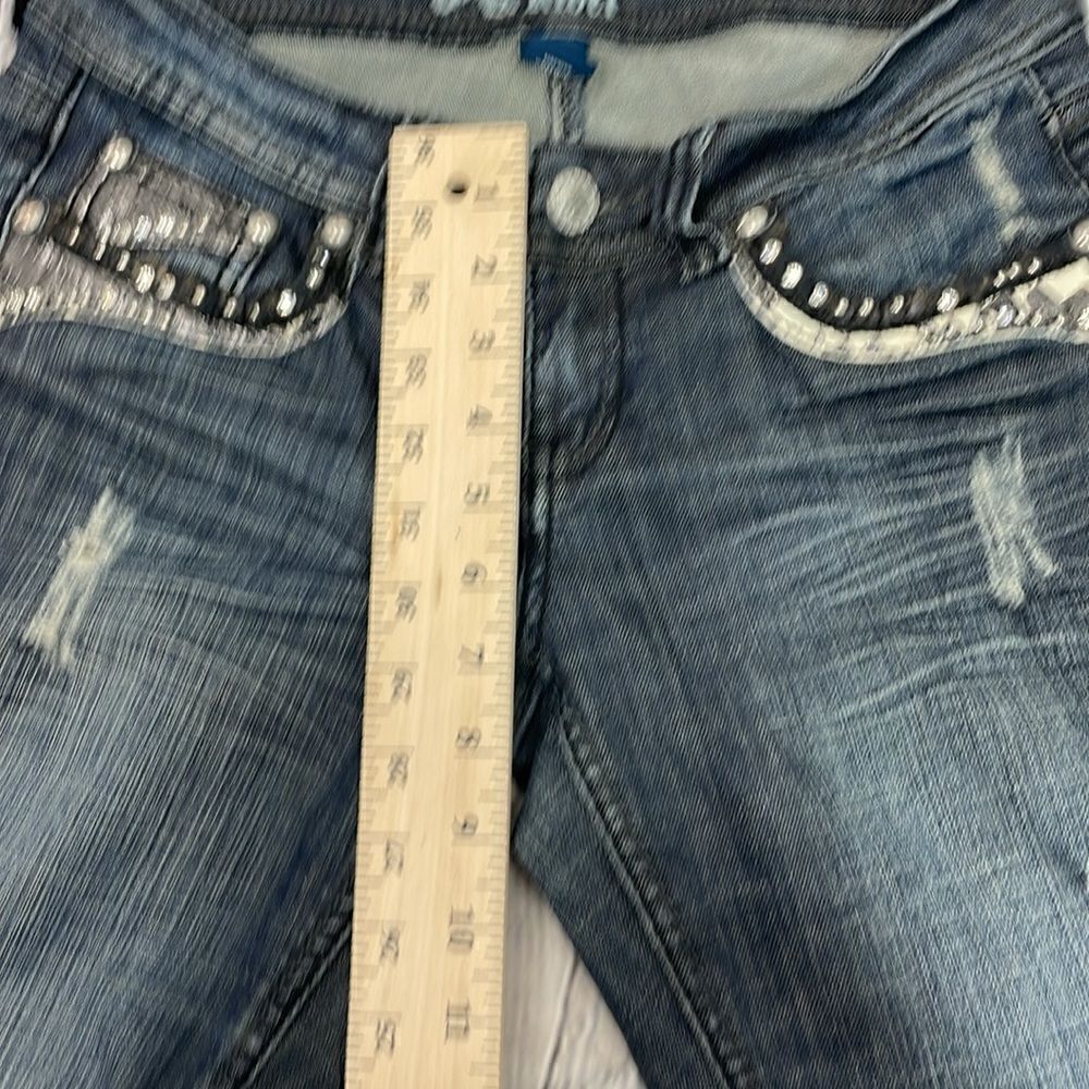 Antique Rivet Distressed Jeans 27” - Picture 11 of 12